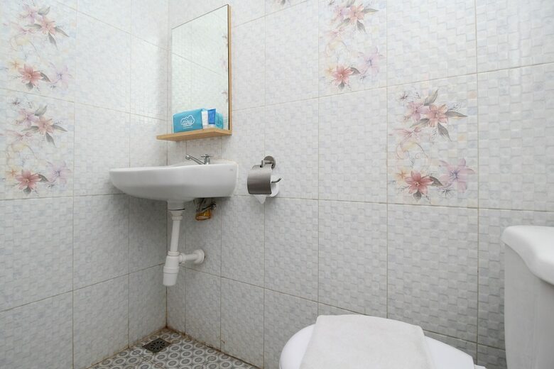 Hotel Airy Raya Rungkut Juanda Surabaya