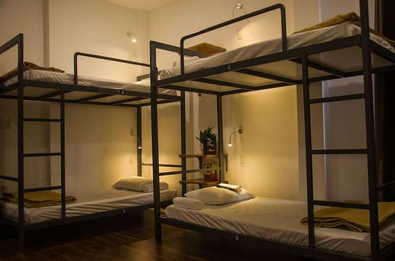 Hostal Epin Hotel - Hostel
