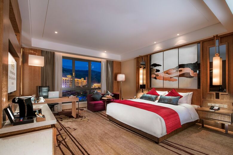 Felton Gloria Grand Hotel Bazhong
