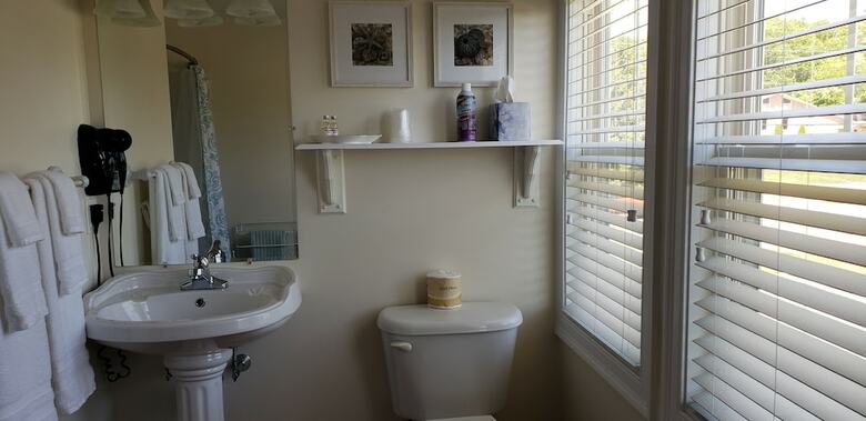 The Elmere House Bed & Breakfast