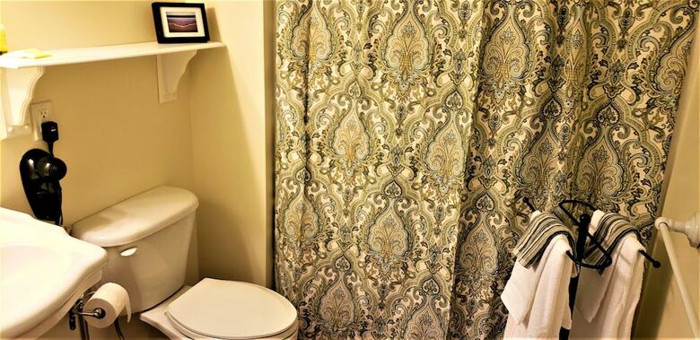 The Elmere House Bed & Breakfast