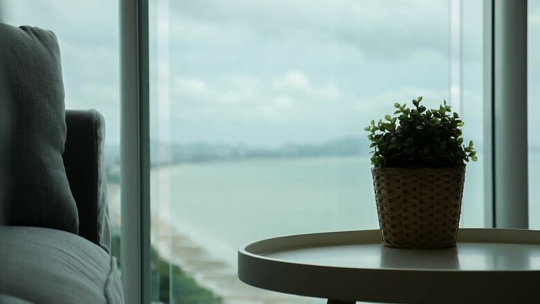 Cetus Beachfront Condo By Pong