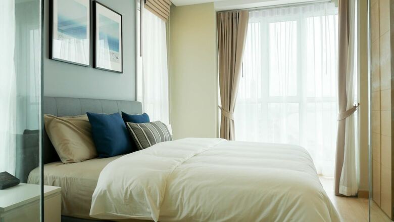 Cetus Beachfront Condo By Pong