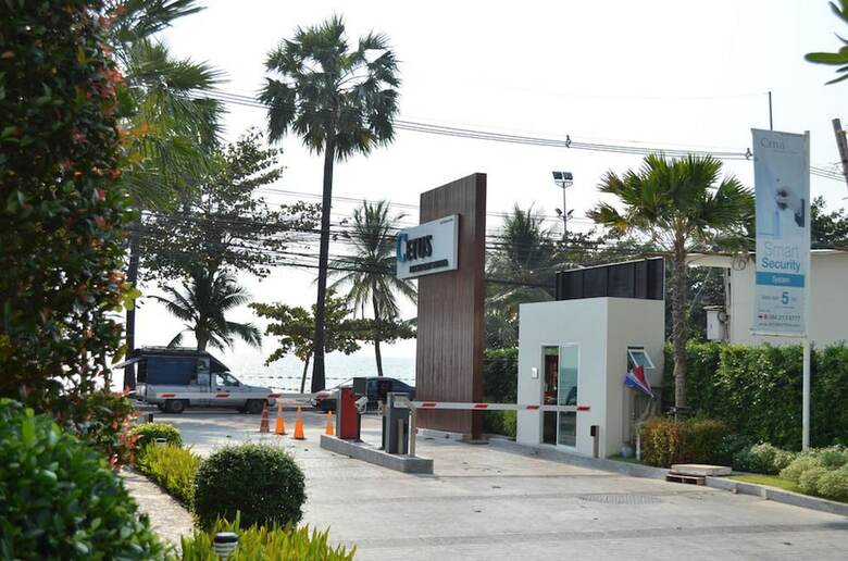 Cetus Beachfront Condo By Pong