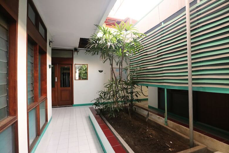 Hotel Kenongo