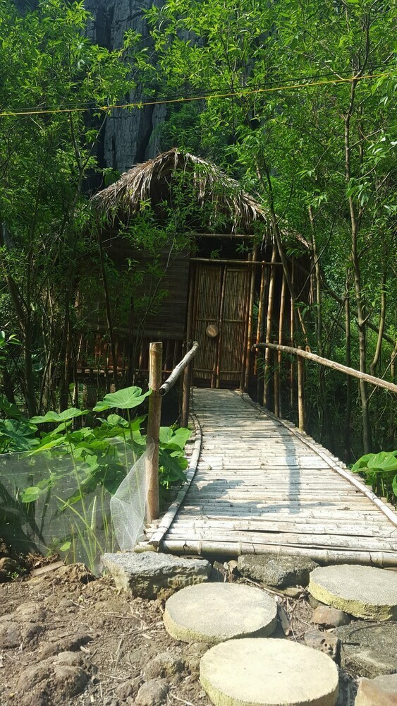 Hostal Chezbeo Homestay