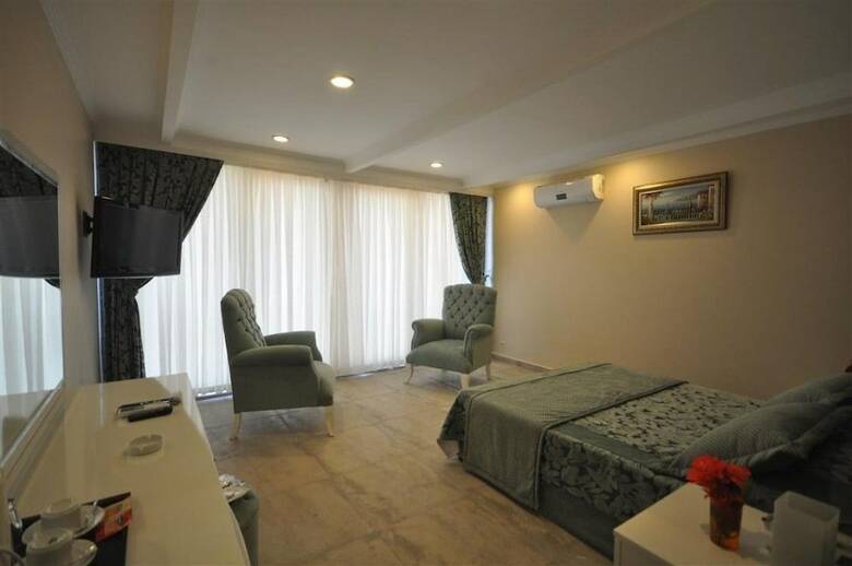 Assos Park Hotel