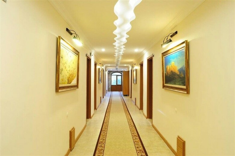 Assos Park Hotel
