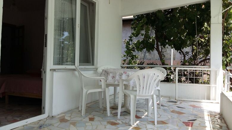 Apartamento Kumba? Green Garden Pansiyon