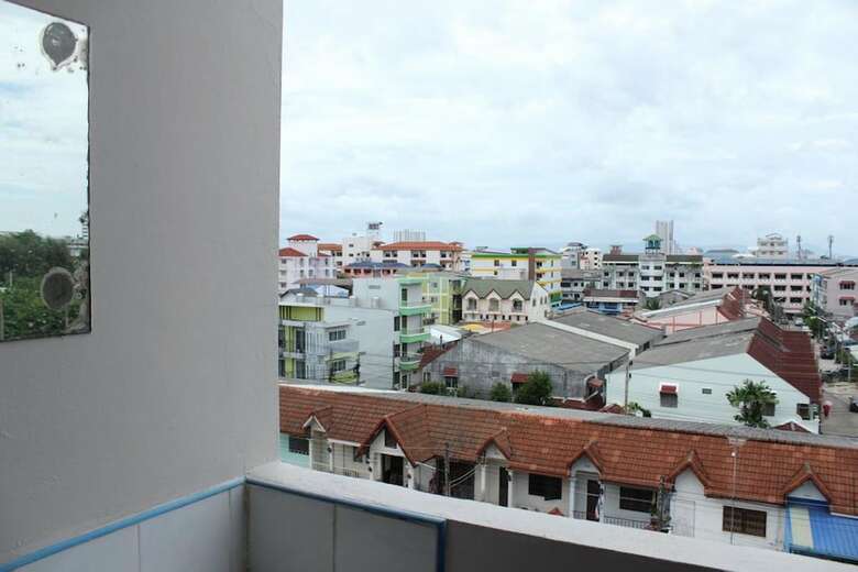 Hotel Saeng Chan Apartment