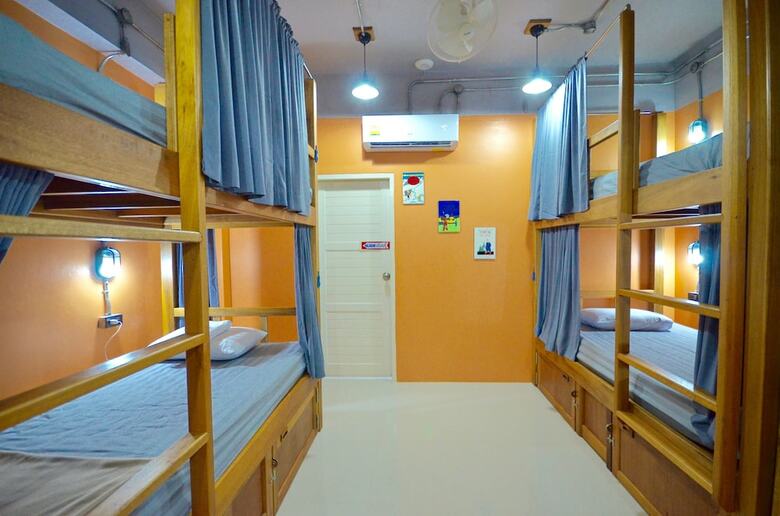 Hostal Nomad Hostel Krabi