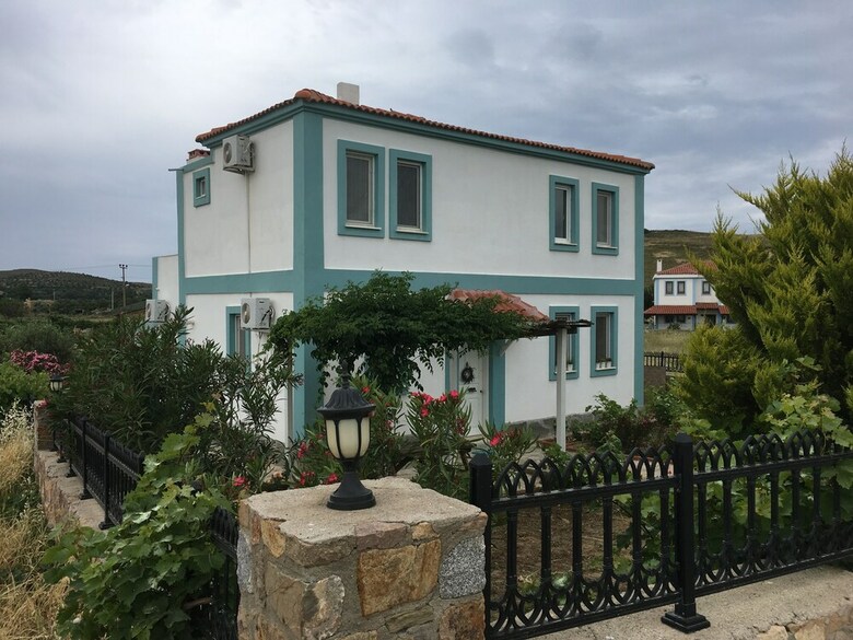 Karna Hotel