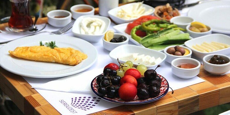 Hotel Serguzest Otel