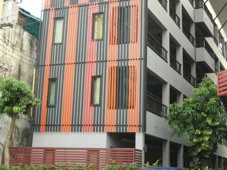 Hotel W Hostel