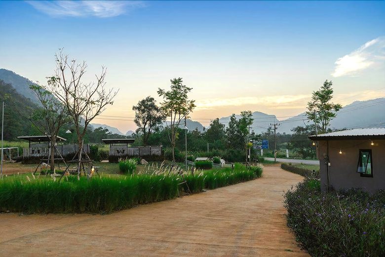 Hotel Rabbit Hill Cafe And Resort @ Khao Yai