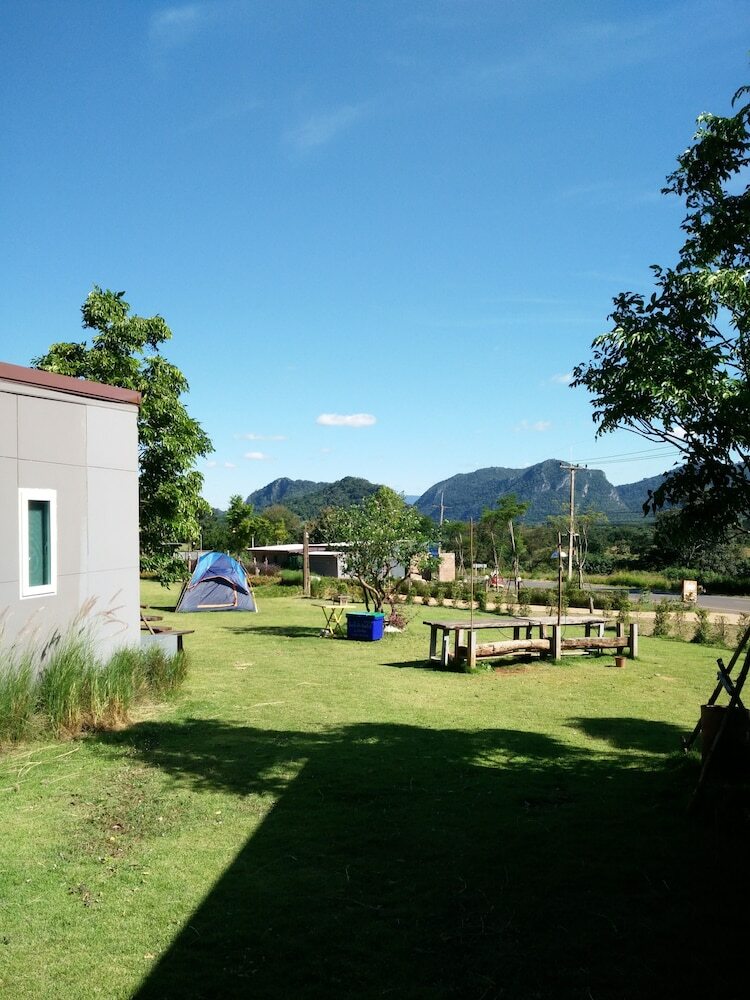 Hotel Rabbit Hill Cafe And Resort @ Khao Yai
