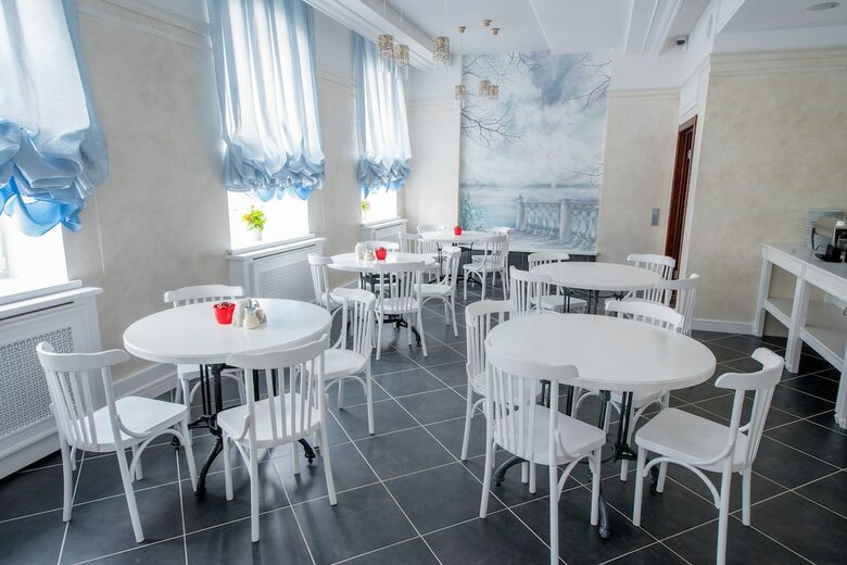 Rachmaninoff Hotel
