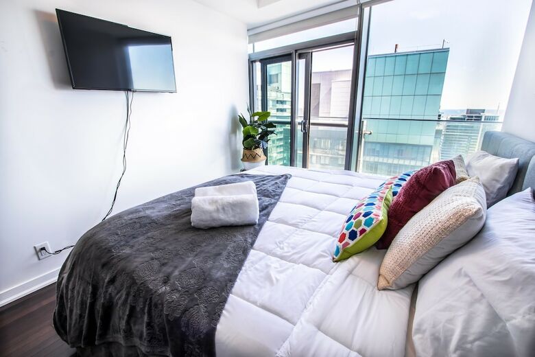 Micasa Suites - Modern Executive Condo