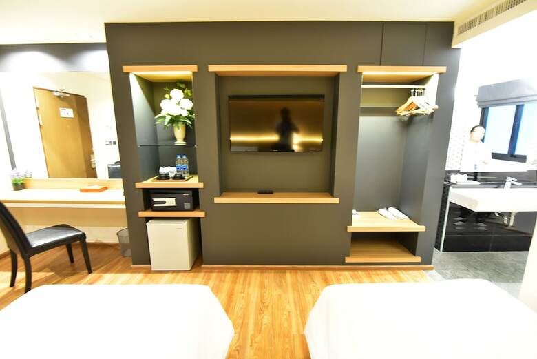 Hotel The Three Hat Yai