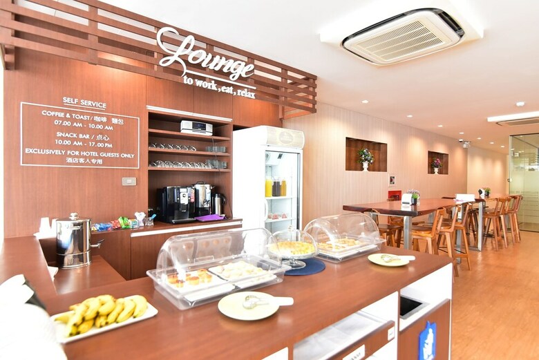 Hotel The Three Hat Yai