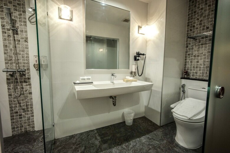 Hotel The Three Hat Yai