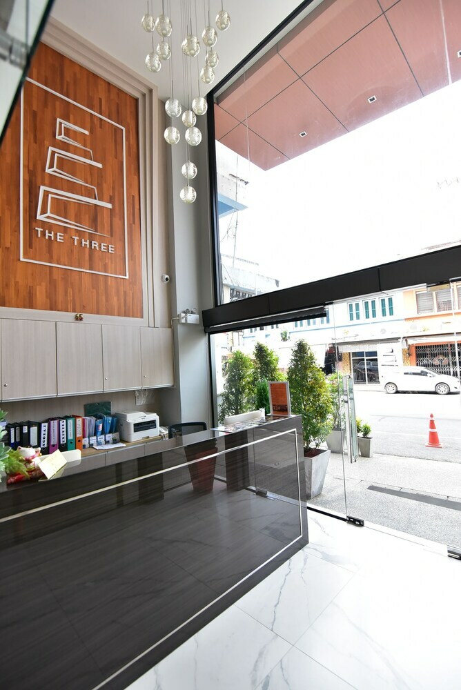 Hotel The Three Hat Yai