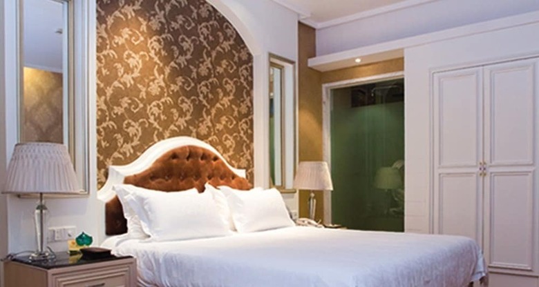 Silvery Holiday Hotel