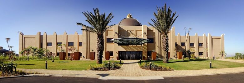 Royal Sibaya Hotel