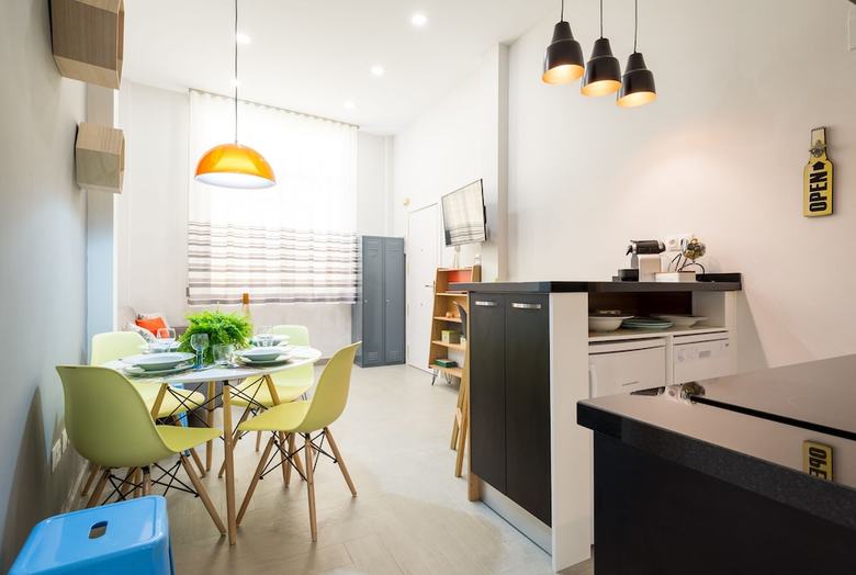 Lovely & Quiet City Center Apartment