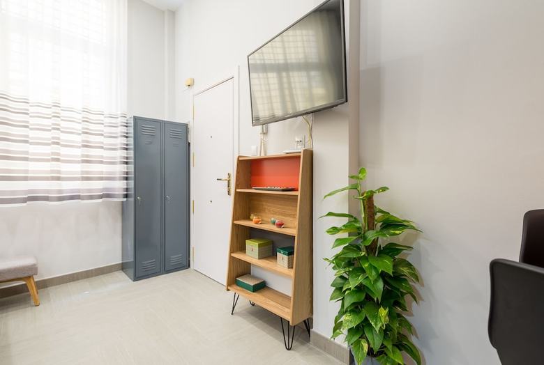 Lovely & Quiet City Center Apartment