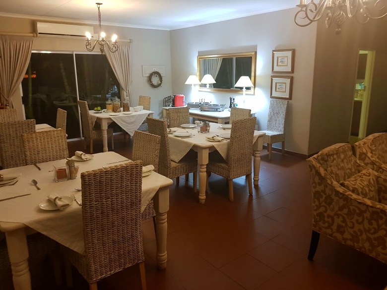 Hotel Inca Lily Accommodation