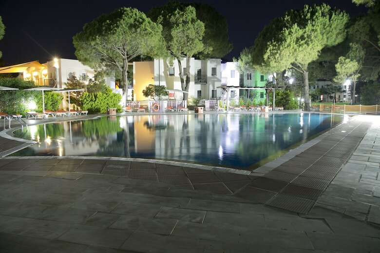 Bodrum Sea Side Beach Club Hotel - All Inclusive