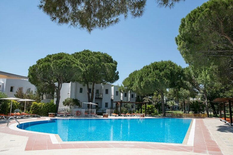 Bodrum Sea Side Beach Club Hotel - All Inclusive