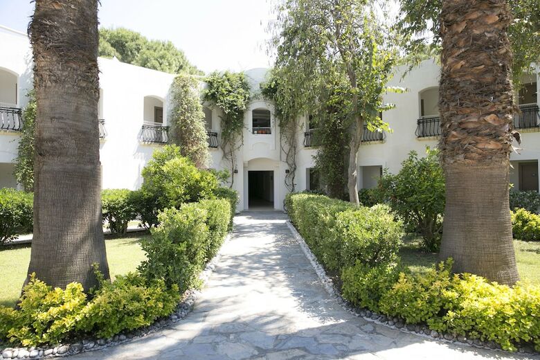 Bodrum Sea Side Beach Club Hotel - All Inclusive