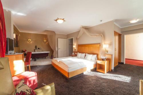 Landidyll Hotel Backenk�hler