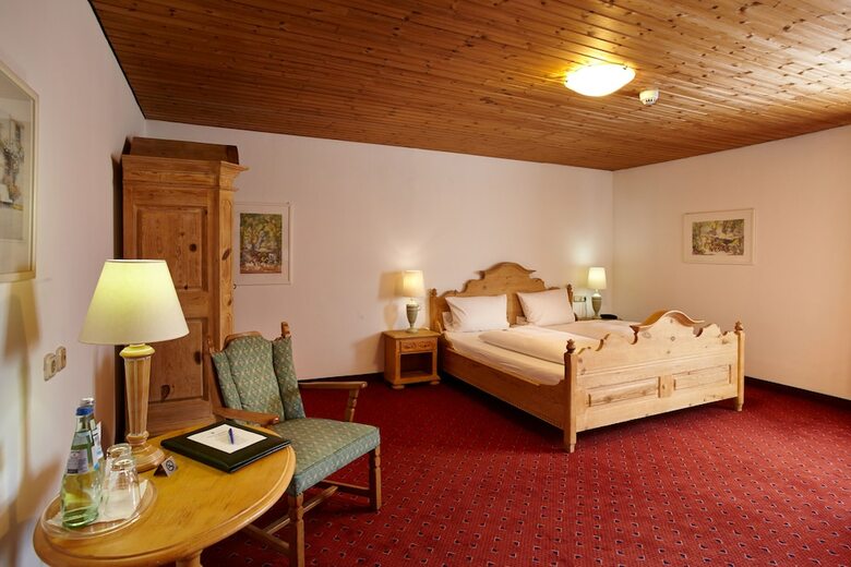 Hotel Sauerlacher Post