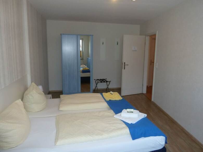 Hostal Hotel-pension Mandy