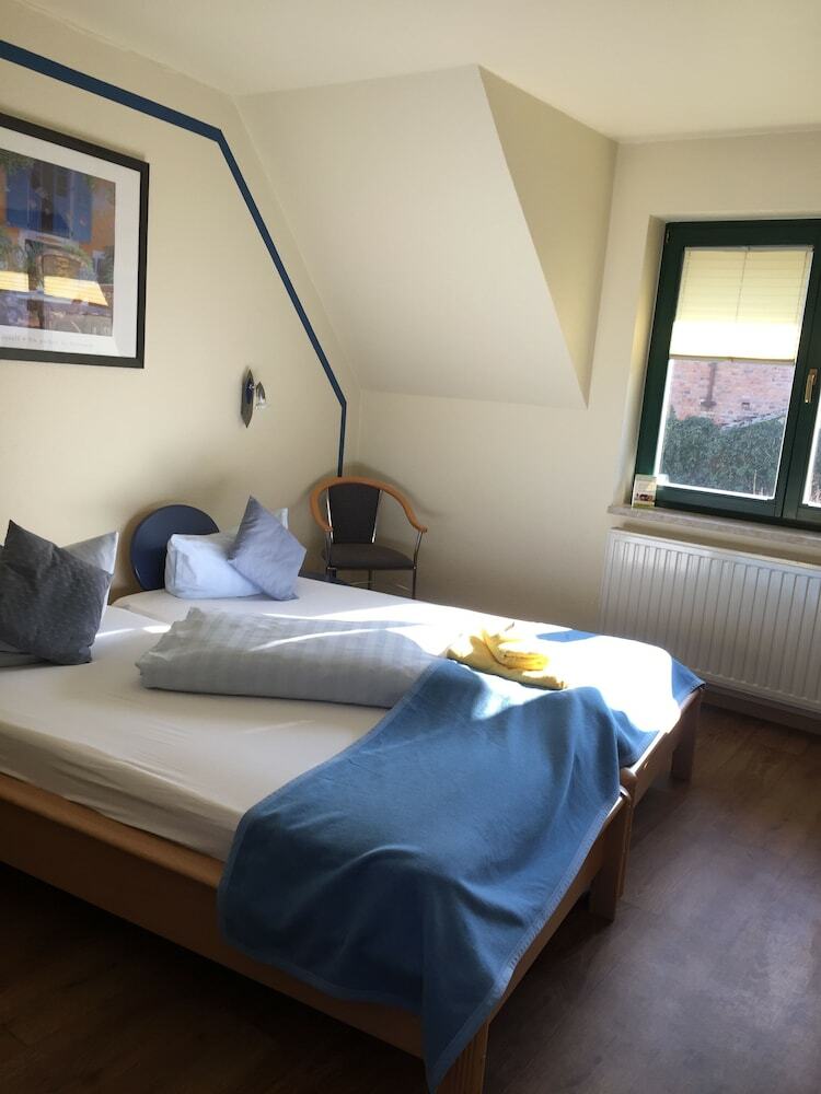 Hostal Hotel-pension Mandy