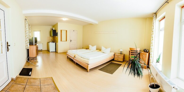 Hostal Hotel-pension Mandy