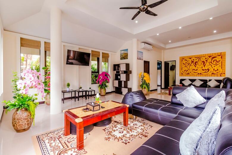 Hotel Serene Boutique Garden Resorts