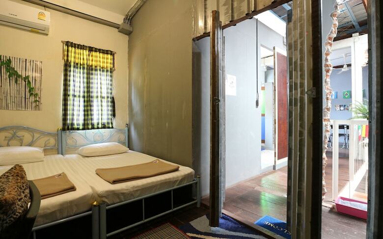 Hostal Nivas Siam Hostel