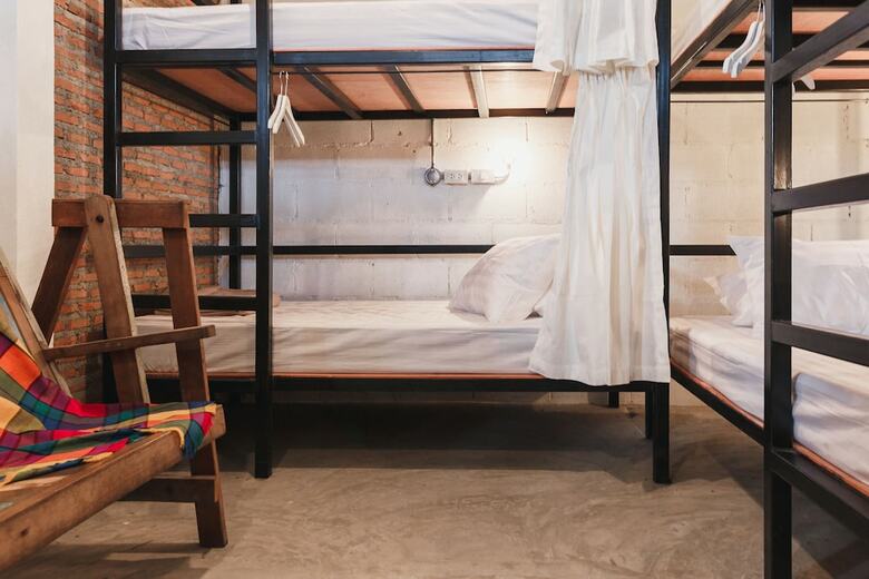 Hostal Nivas Siam Hostel