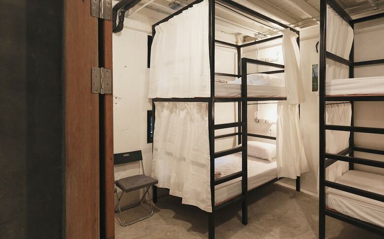 Hostal Nivas Siam Hostel