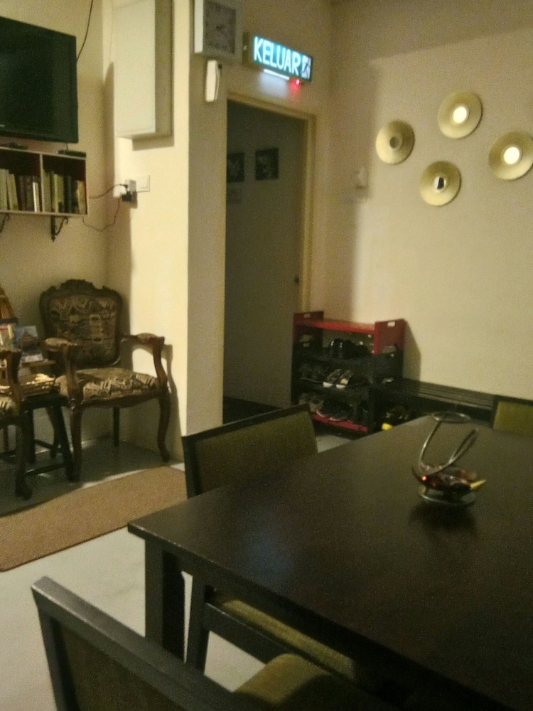 Hotel Petra Lodge And Homestay