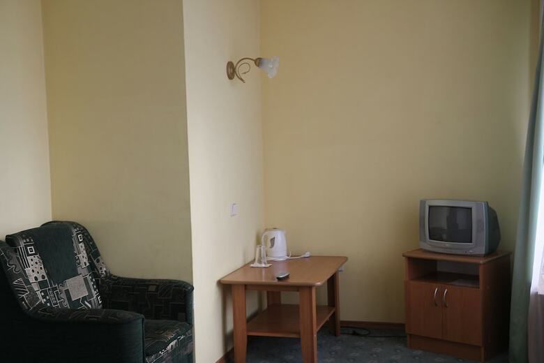 Tourist Hotel
