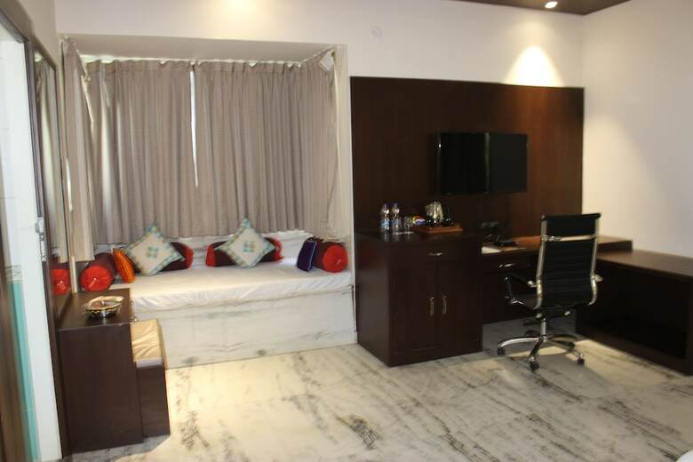 Hotel Ramya Resort & Spa