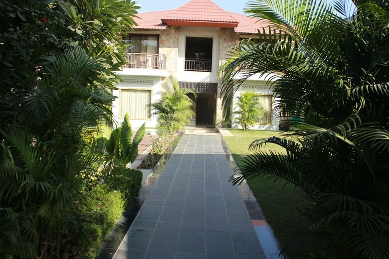 Hotel Ramya Resort & Spa