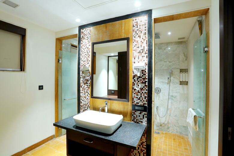 Hotel Ramya Resort & Spa