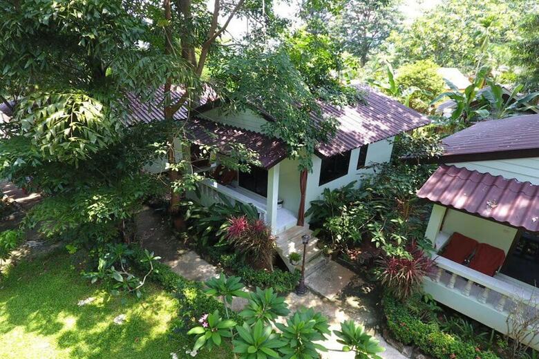 Hotel Kamrai Resort