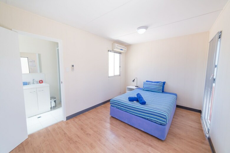Hotel Mackerel Islands